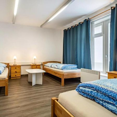 Nguyen Le 3 Schlafzimmer, 7 Bette,Dusche, 2 Wc , Kueche Ab 2 Uebernachtungen Neukirch  Extérieur photo